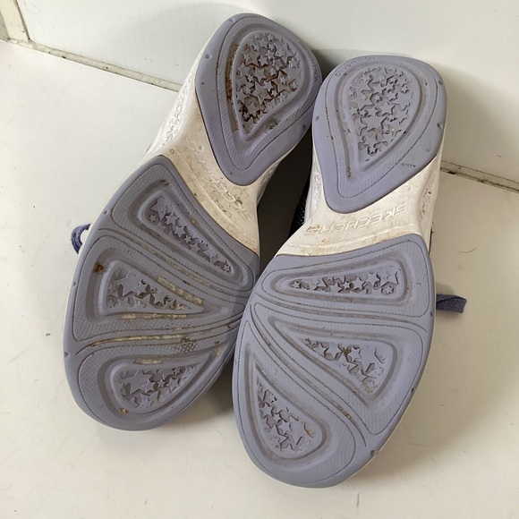 SKECHERS glittery/ metallic sneakers (#3s345) - Picture 6 of 9